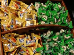 -喜鹊愉家酒店(郑州曼哈顿博览中心地铁站店)