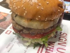 -The Habit Burger Grill 哈比特汉堡(爱琴海店)