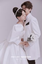 -第一夫人婚纱摄影(南京店)
