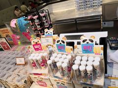 零售区-仟吉(荟聚中心店)