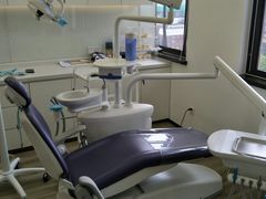 -Dr.Z dental仁康种植矫正中心
