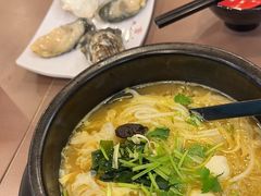 -灵芝妹子海鲜米线(瓦房店新玛特店)