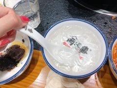 -两三事小郡肝串串香火锅(桂庙店)