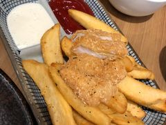 -HELLO 27 意面·沙拉·帕尼尼