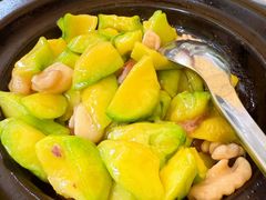 桃仁蒜子焖小瓜-熙楼(翠湖店)