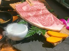 肋眼-黑牛の店·和牛烧肉(大悦城店)