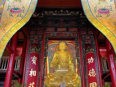 -峨眉山报国寺