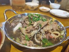 跷脚牛肉拼盘-曾三娘翘脚牛肉