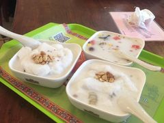 -海口骑楼小吃街