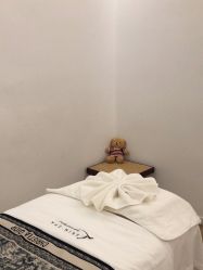 -苗方清颜痘肌研究所