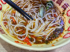 -周真真南昌拌粉·瓦罐汤(光启城店)