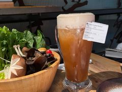 -湊湊火锅·茶憩(杭州湖滨银泰in77店)