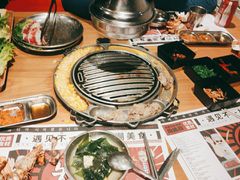 -青瓦炭韩潮烤肉(花园道店)