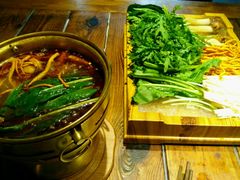-慢丽江·云南野生菌土鸡锅(付家庄店)