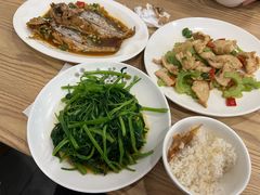 -豪逸健体(中骏广场店)