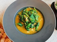 豌豆黄浸豌豆尖-半山腰·云南菜(侨福芳草地店)