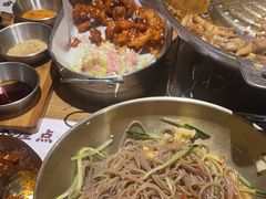 -冰川冷面·延边菜·炭烤串(观前店)