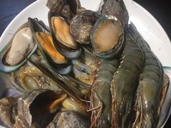 -九万士多港式海鲜粥底火锅(回龙观店)