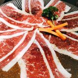 大口吃肉！干干干！ 就来瞳瞳瞳[加油]