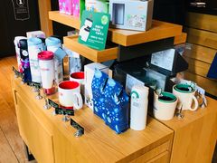 零售区-星巴克(红房子店)