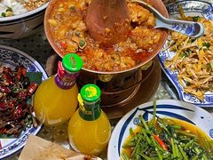 -蜗牛小馆醉乡民谣云南菜(惠新西里店)