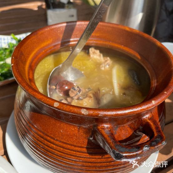 腾越人家特色餐厅