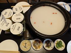 -牛牛和牛海鲜粥底火锅(长虹国际城店)