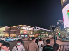 -杭州西湖银泰百货