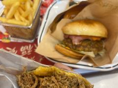 -魏家凉皮(博水商务大厦店)