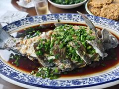 -芦茨金富饭庄·25年老字号·专做稻草鸡