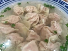 鸡肉馄饨-四宜糕团店(文峰城市广场店)