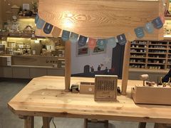 -诚品(信义店)