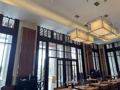 -亚龙湾希尔顿自助餐厅·海鲜·烧烤·沙滩BBQ·现场乐队
