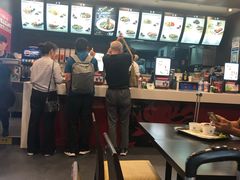 -康师傅私房牛肉面(申虹店)