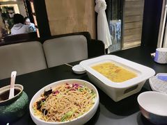-桥边小楼·手工云南菜·古城观景小楼