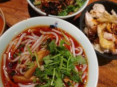 -兵哥豌豆面(雅颂居店)