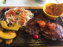 图文巴厚切牛排-豪客来牛排(中央花苑店)