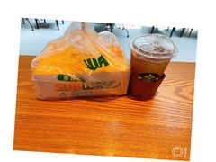 冰摇柠檬乐-星巴克(青岛火车北站候车大厅店)