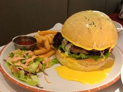 -阿妮叶李(光谷世界城店)