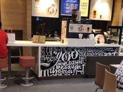 -麦当劳(世界城广场店)