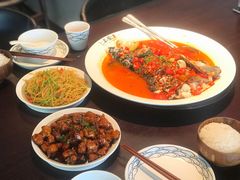 -上名堂·鱼头好吃(体育场路店)