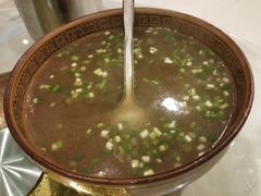 清炖牛肉汤-粤香村(清真川菜店)