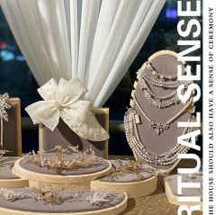 -艾米丽婚纱礼服