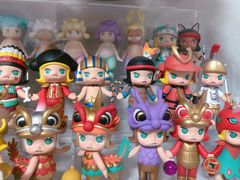 -泡泡玛特POPMART(崇文门国瑞城店)