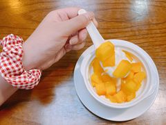 鲜芒果双皮奶-大甜九港式甜品(武林店)