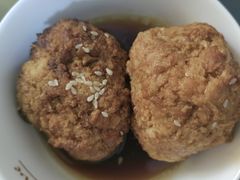 招牌红烧狮子头-姑苏家宴·苏帮菜·松鼠桂鱼(苏州总店)