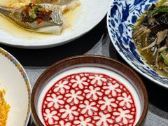 -新光酒家·方亮蟹宴·河豚(浦东店)
