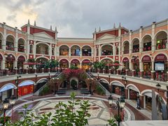 -佛罗伦萨小镇广佛名品奥特莱斯(疏港路店)