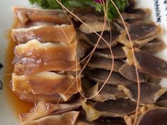 -七的湖·晚芳亭·阳澄湖农家菜·大闸蟹(莲花岛店)