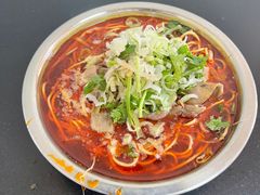 -薛记襄阳香辣牛肉面(平安路店)